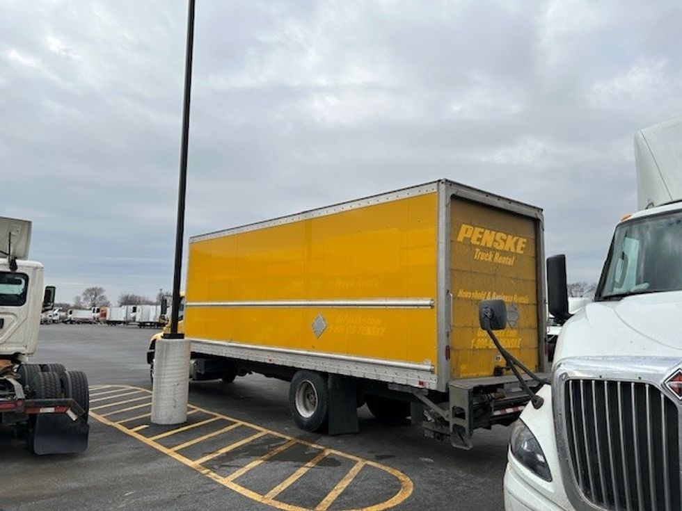 Medium Duty Box Truck-Light and Medium Duty Trucks-Freightliner-2020-M2-East Chicago-IN-176,075\n\t\tmiles-$ 15,500 - Image 3