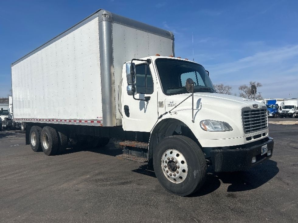 Medium Duty Box Truck-Light and Medium Duty Trucks-Freightliner-2020-M2-East Chicago-IN-176,286\n\t\tmiles-$ 56,500 - Image 1