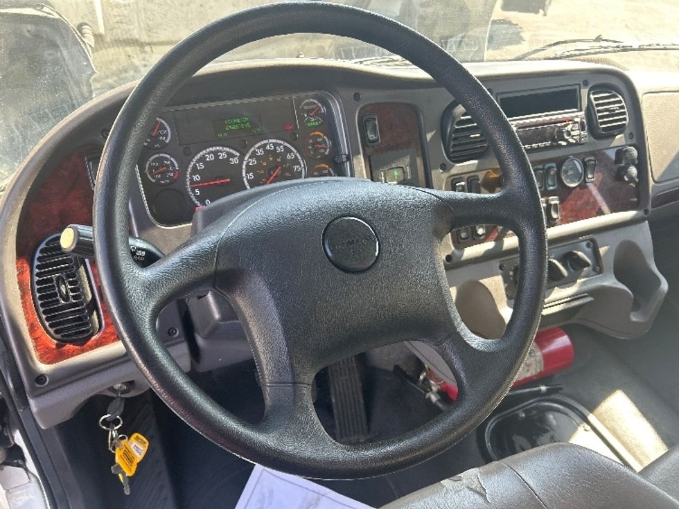 Medium Duty Box Truck-Light and Medium Duty Trucks-Freightliner-2020-M2-East Chicago-IN-176,286\n\t\tmiles-$ 56,500 - Image 17