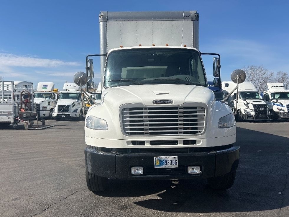 Medium Duty Box Truck-Light and Medium Duty Trucks-Freightliner-2020-M2-East Chicago-IN-176,286\n\t\tmiles-$ 56,500 - Image 2
