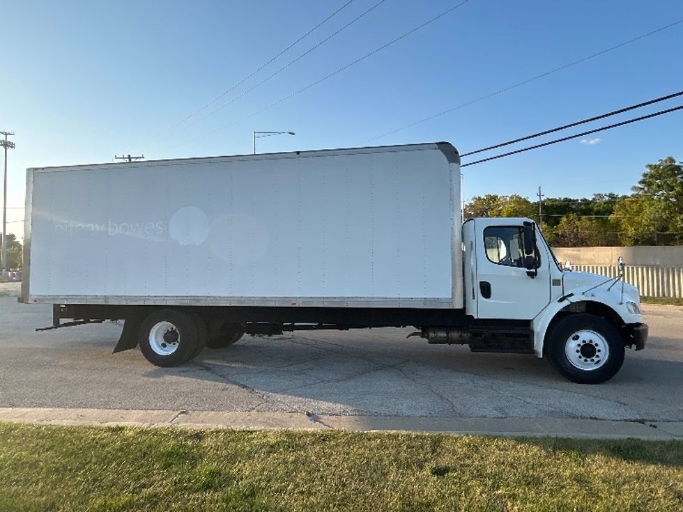 Medium Duty Box Truck-Light and Medium Duty Trucks-Freightliner-2020-M2-East Chicago-IN-289,625\n\t\tmiles-$ 26,750 - Image 14