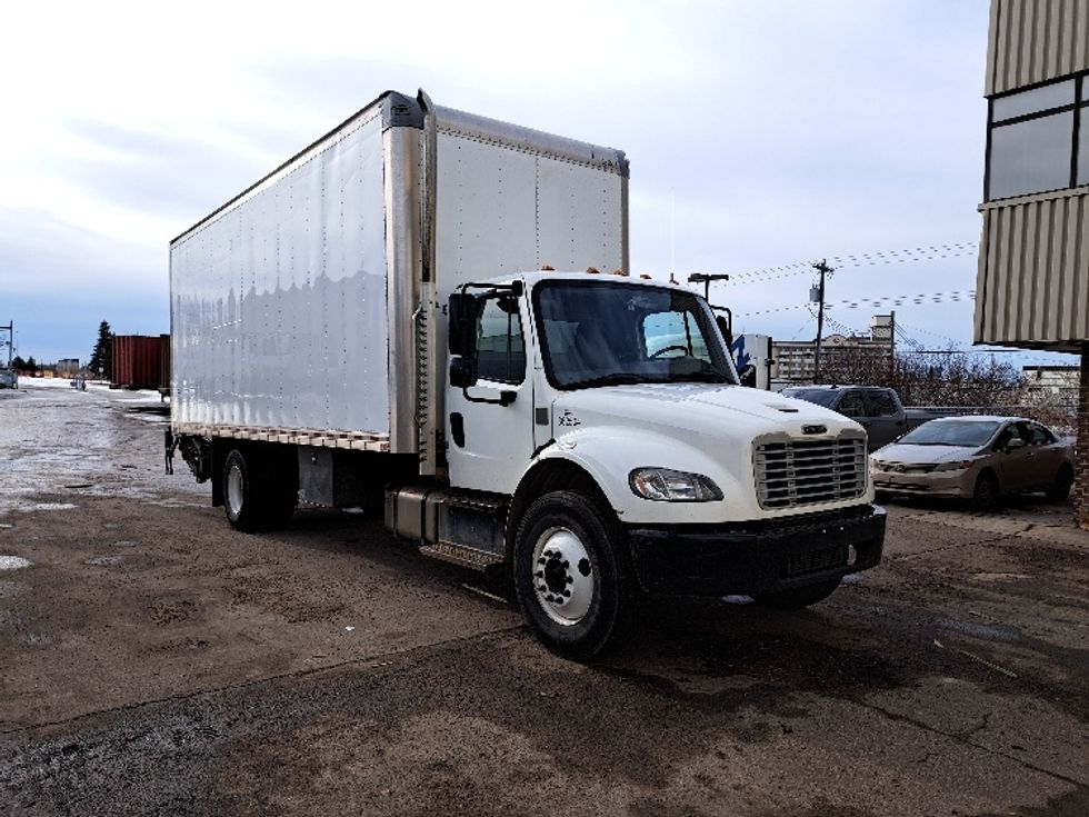 Medium Duty Box Truck-Light and Medium Duty Trucks-Freightliner-2020-M2-Edmonton-AB-125,845\n\t\tkm-$ 84,000 - Image 1