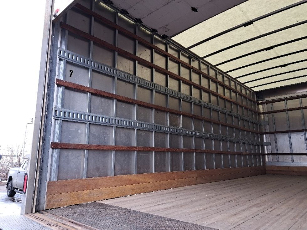 Medium Duty Box Truck-Light and Medium Duty Trucks-Freightliner-2020-M2-Edmonton-AB-125,845\n\t\tkm-$ 84,000 - Image 11