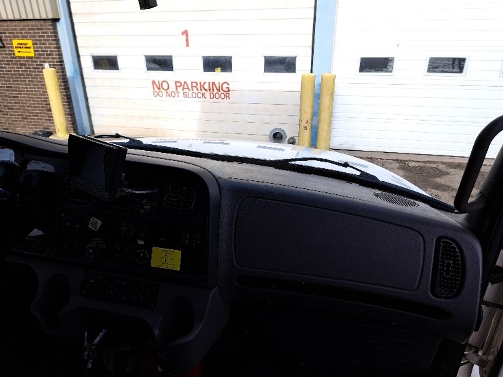 Medium Duty Box Truck-Light and Medium Duty Trucks-Freightliner-2020-M2-Edmonton-AB-125,845\n\t\tkm-$ 84,000 - Image 21