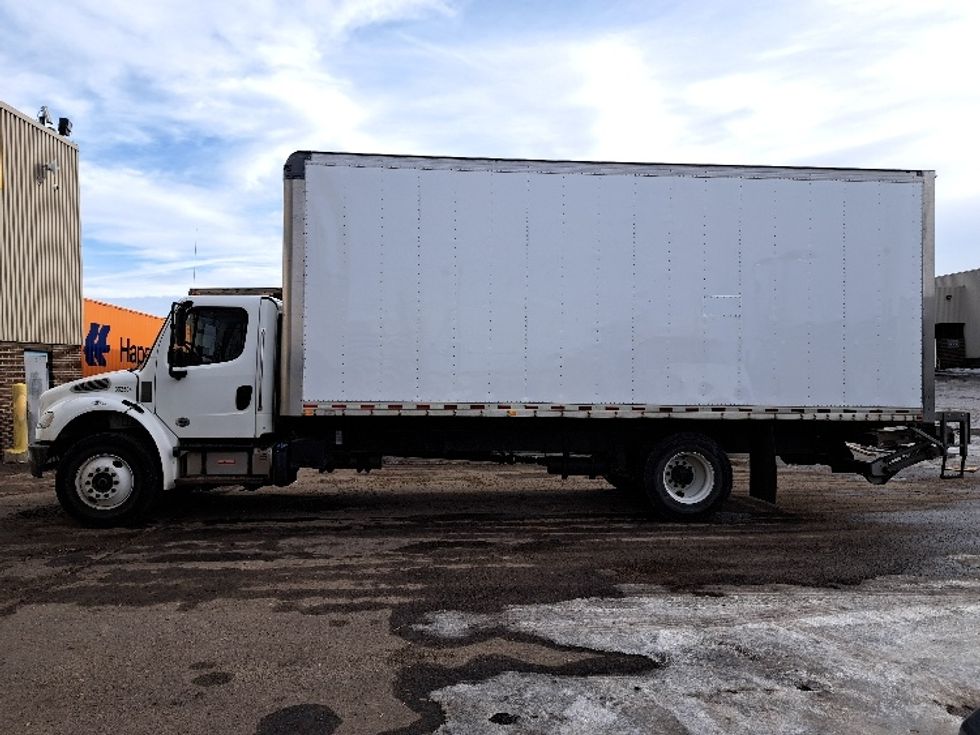 Medium Duty Box Truck-Light and Medium Duty Trucks-Freightliner-2020-M2-Edmonton-AB-125,845\n\t\tkm-$ 84,000 - Image 4