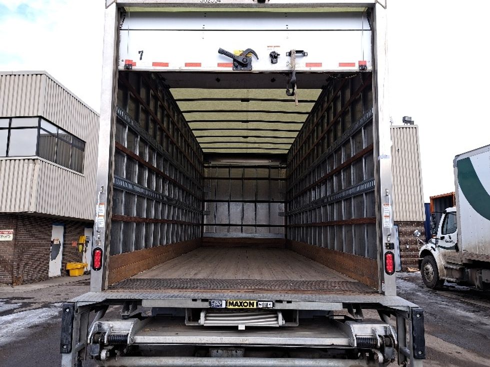 Medium Duty Box Truck-Light and Medium Duty Trucks-Freightliner-2020-M2-Edmonton-AB-125,845\n\t\tkm-$ 84,000 - Image 8