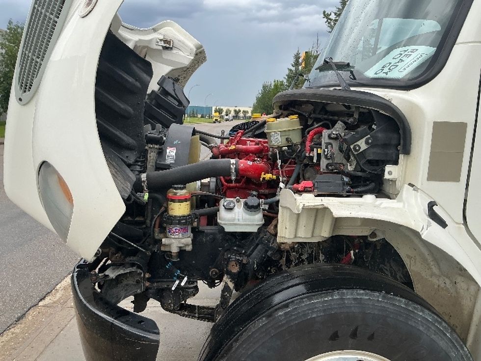 Medium Duty Box Truck-Light and Medium Duty Trucks-Freightliner-2020-M2-Edmonton-AB-251,888\n\t\tkm-$ 66,250 - Image 24