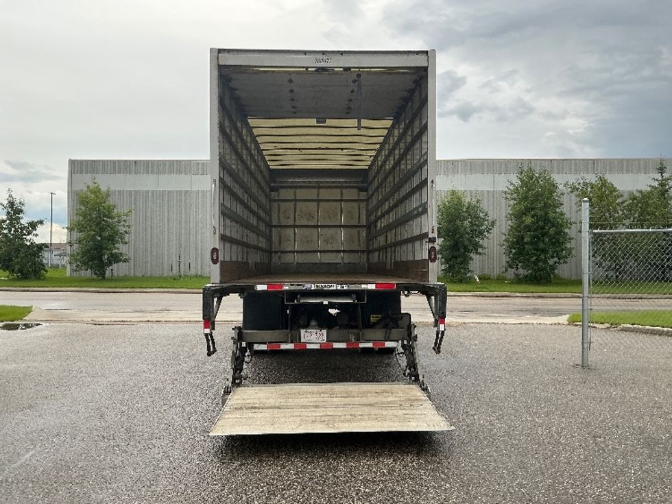 Medium Duty Box Truck-Light and Medium Duty Trucks-Freightliner-2020-M2-Edmonton-AB-251,888\n\t\tkm-$ 66,250 - Image 9