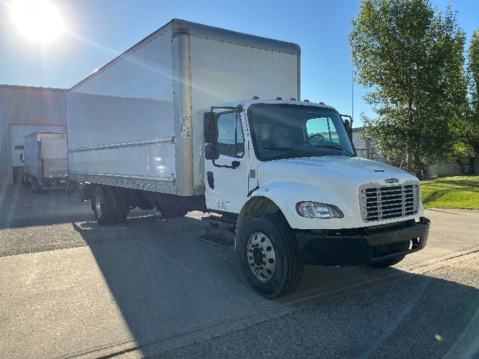 Medium Duty Box Truck-Light and Medium Duty Trucks-Freightliner-2020-M2-Edmonton-AB-286,355\n\t\tkm-$ 63,250 - Image 1