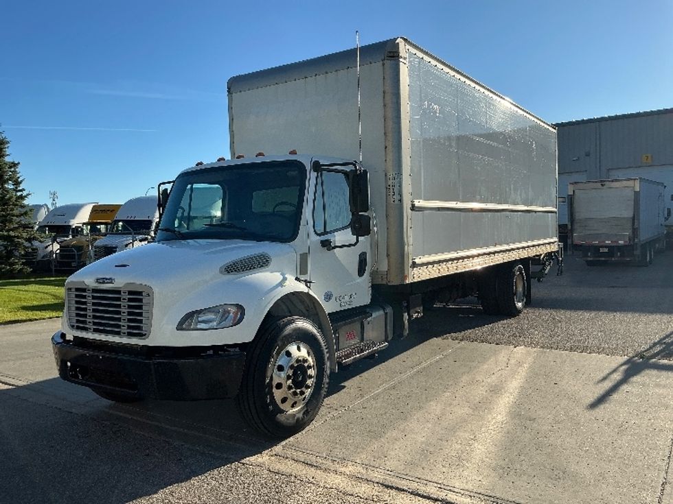 Medium Duty Box Truck-Light and Medium Duty Trucks-Freightliner-2020-M2-Edmonton-AB-286,355\n\t\tkm-$ 63,250 - Image 3