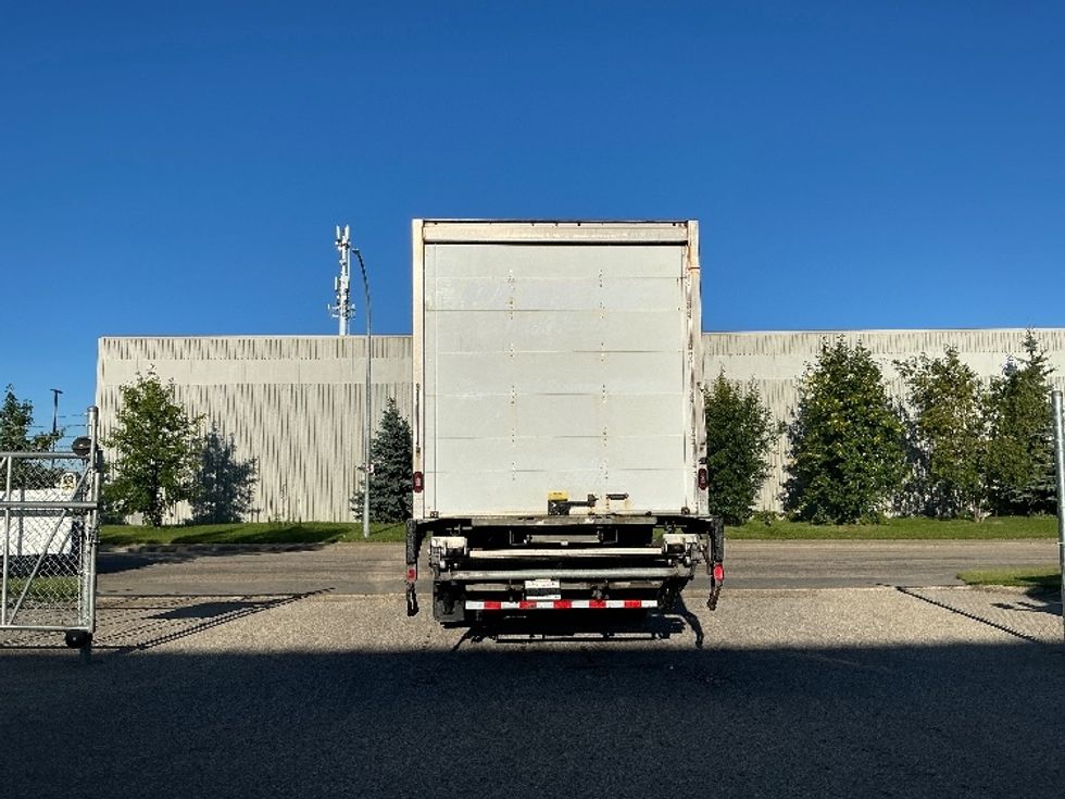 Medium Duty Box Truck-Light and Medium Duty Trucks-Freightliner-2020-M2-Edmonton-AB-286,355\n\t\tkm-$ 63,250 - Image 7