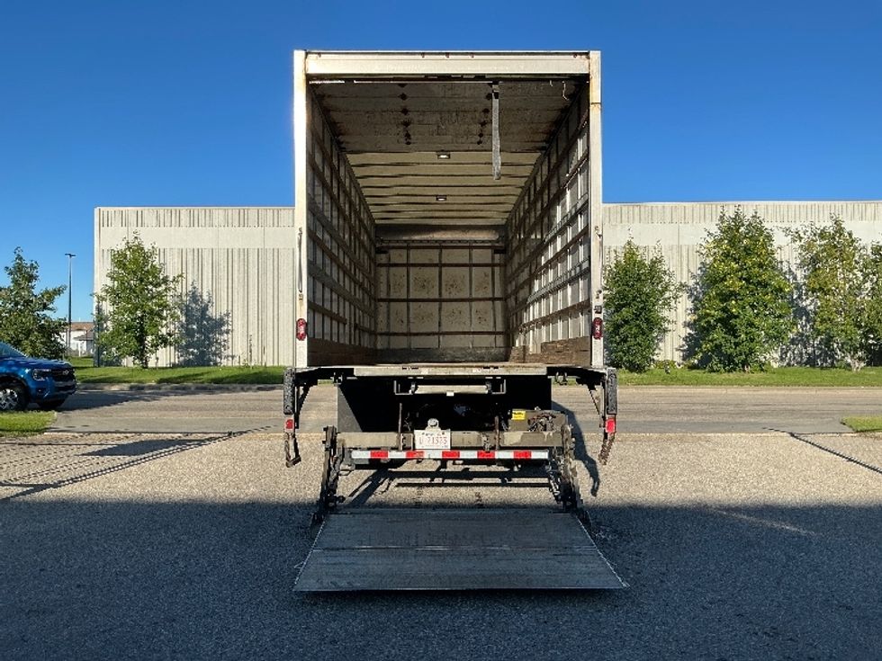 Medium Duty Box Truck-Light and Medium Duty Trucks-Freightliner-2020-M2-Edmonton-AB-286,355\n\t\tkm-$ 63,250 - Image 9