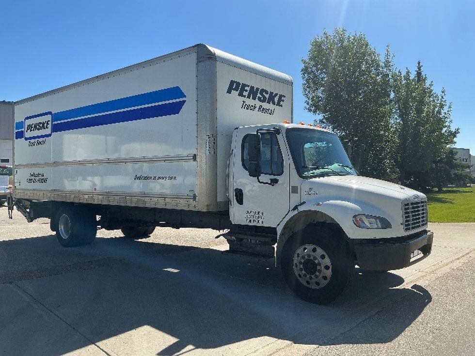 Medium Duty Box Truck-Light and Medium Duty Trucks-Freightliner-2020-M2-Edmonton-AB-306,951\n\t\tkm-$ 60,250 - Image 1