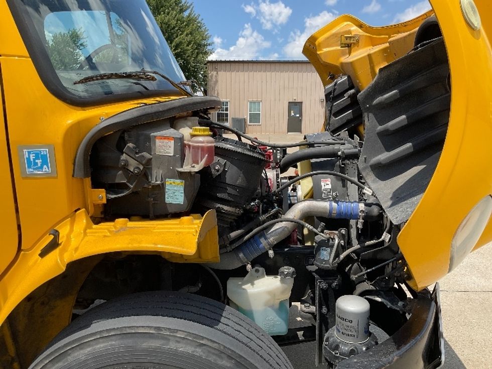 Medium Duty Box Truck-Light and Medium Duty Trucks-Freightliner-2020-M2-Elizabethtown-KY-172,697\n\t\tmiles-$ 43,000 - Image 22