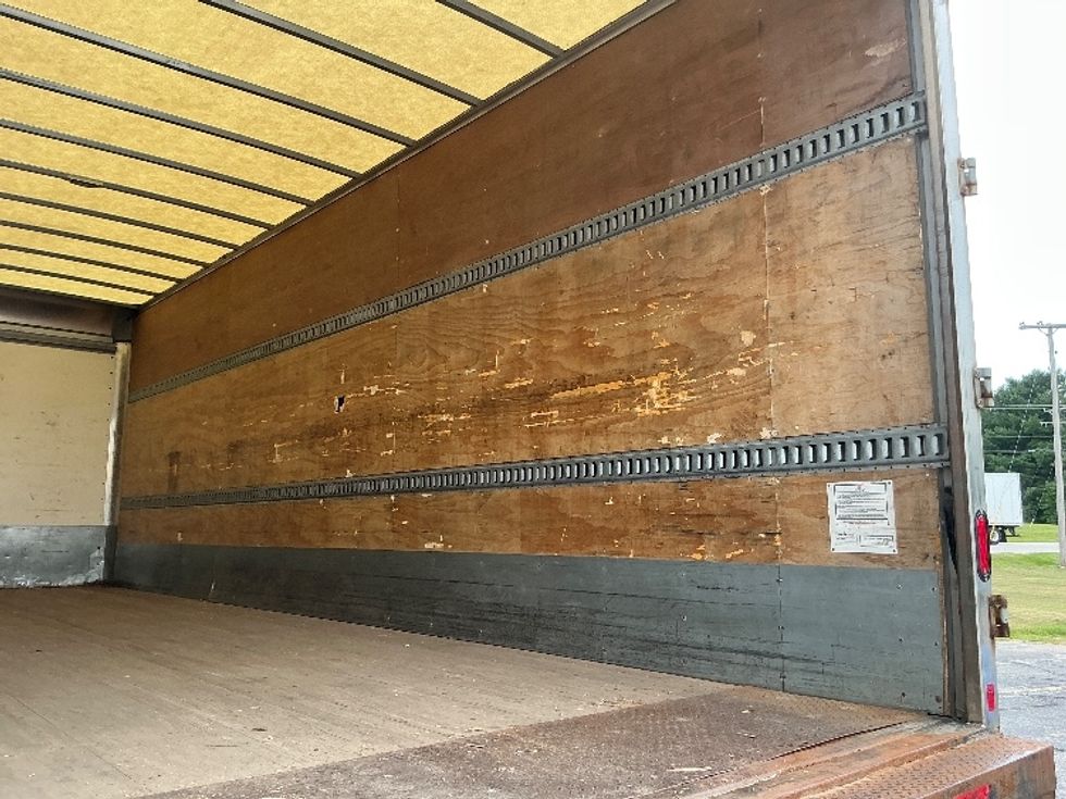 Medium Duty Box Truck-Light and Medium Duty Trucks-Freightliner-2020-M2-Elkhart-IN-115,435\n\t\tmiles-$ 57,750 - Image 12