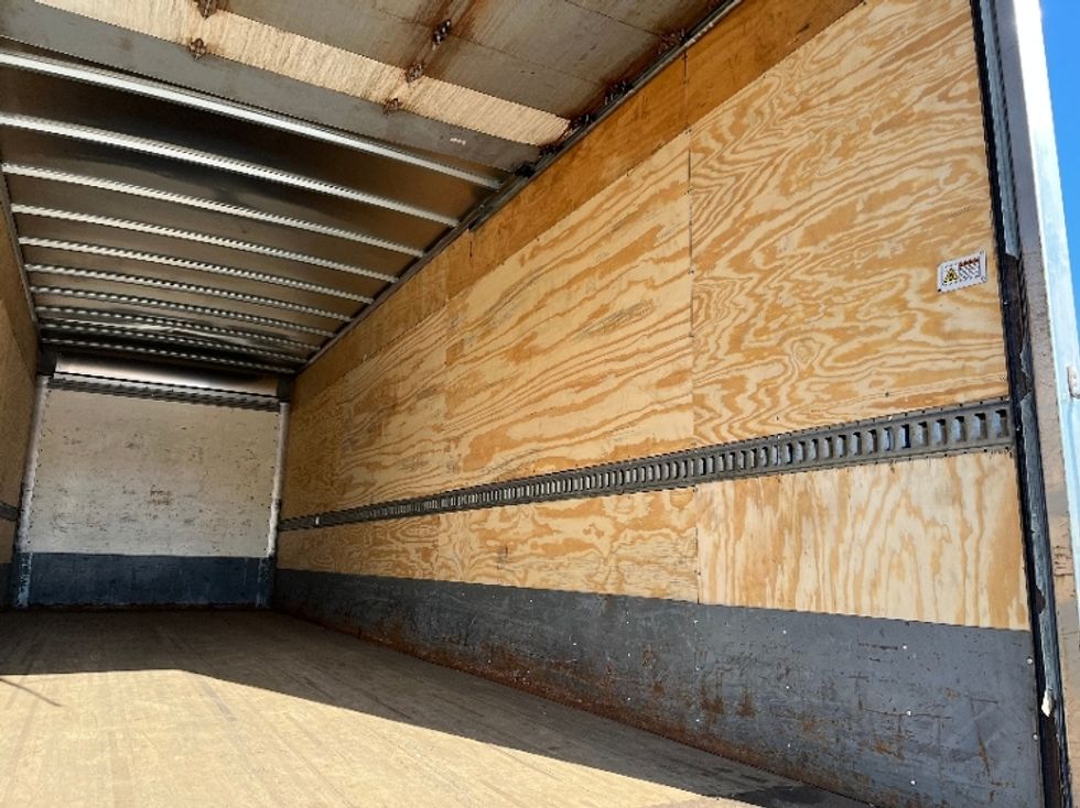 Medium Duty Box Truck-Light and Medium Duty Trucks-Freightliner-2020-M2-Elkhart-IN-172,106\n\t\tmiles-$ 48,750 - Image 11