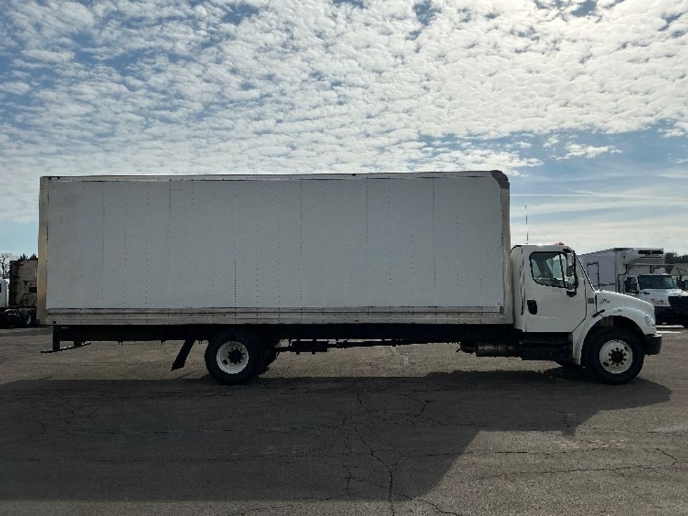 Medium Duty Box Truck-Light and Medium Duty Trucks-Freightliner-2020-M2-Elkhart-IN-172,106\n\t\tmiles-$ 48,750 - Image 14