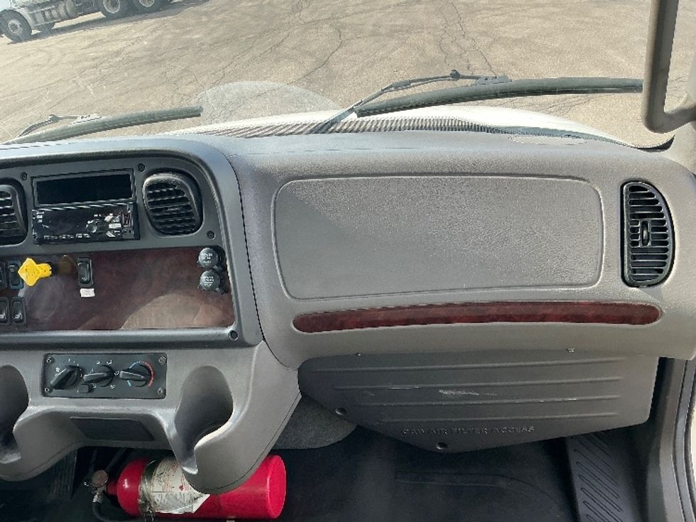 Medium Duty Box Truck-Light and Medium Duty Trucks-Freightliner-2020-M2-Elkhart-IN-172,106\n\t\tmiles-$ 48,750 - Image 20