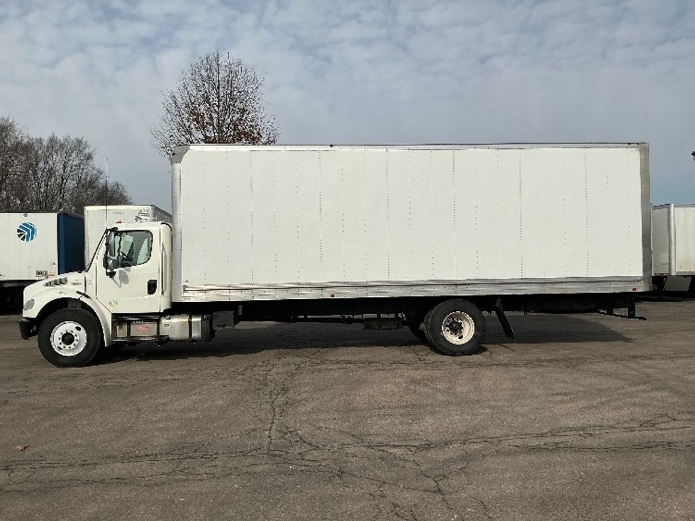 Medium Duty Box Truck-Light and Medium Duty Trucks-Freightliner-2020-M2-Elkhart-IN-172,106\n\t\tmiles-$ 48,750 - Image 4