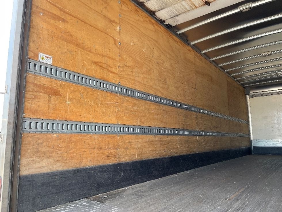 Medium Duty Box Truck-Light and Medium Duty Trucks-Freightliner-2020-M2-Elkhart-IN-189,787\n\t\tmiles-$ 45,000 - Image 11