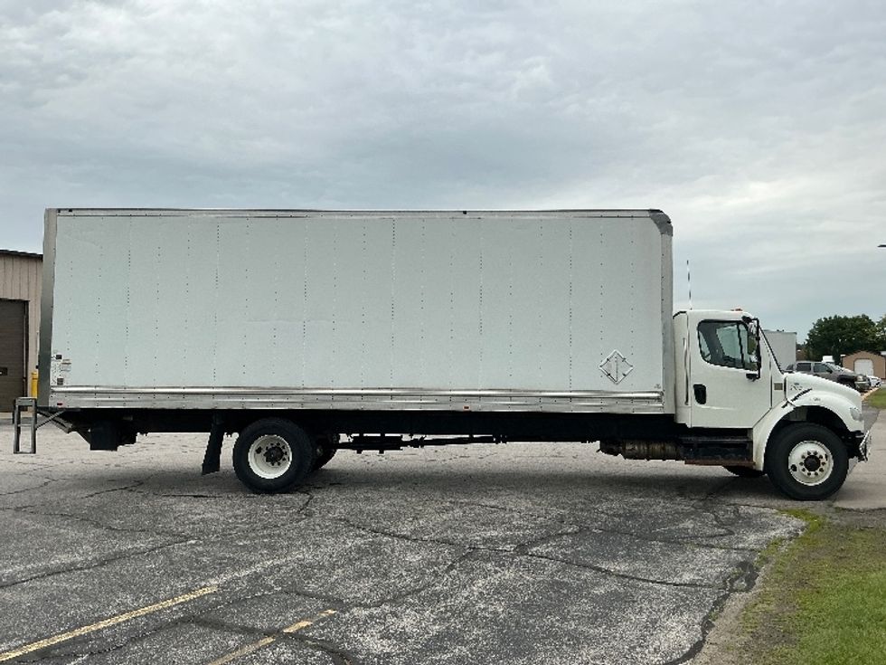 Medium Duty Box Truck-Light and Medium Duty Trucks-Freightliner-2020-M2-Elkhart-IN-217,138\n\t\tmiles-$ 35,750 - Image 15