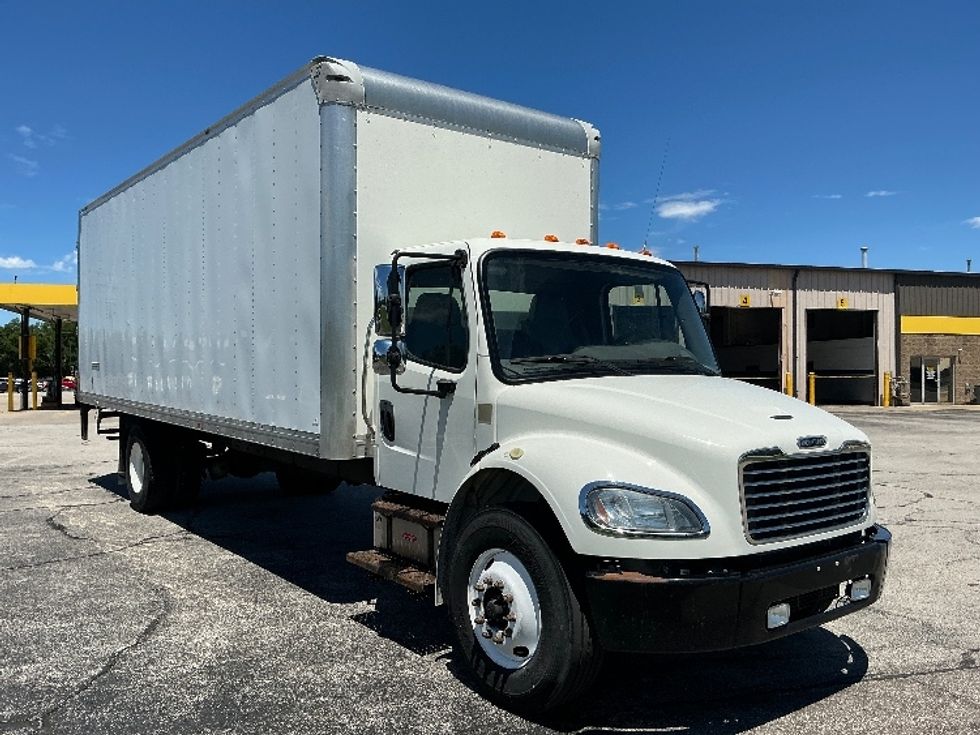Medium Duty Box Truck-Light and Medium Duty Trucks-Freightliner-2020-M2-Elkhart-IN-58,370\n\t\tmiles-$ 62,250 - Image 1