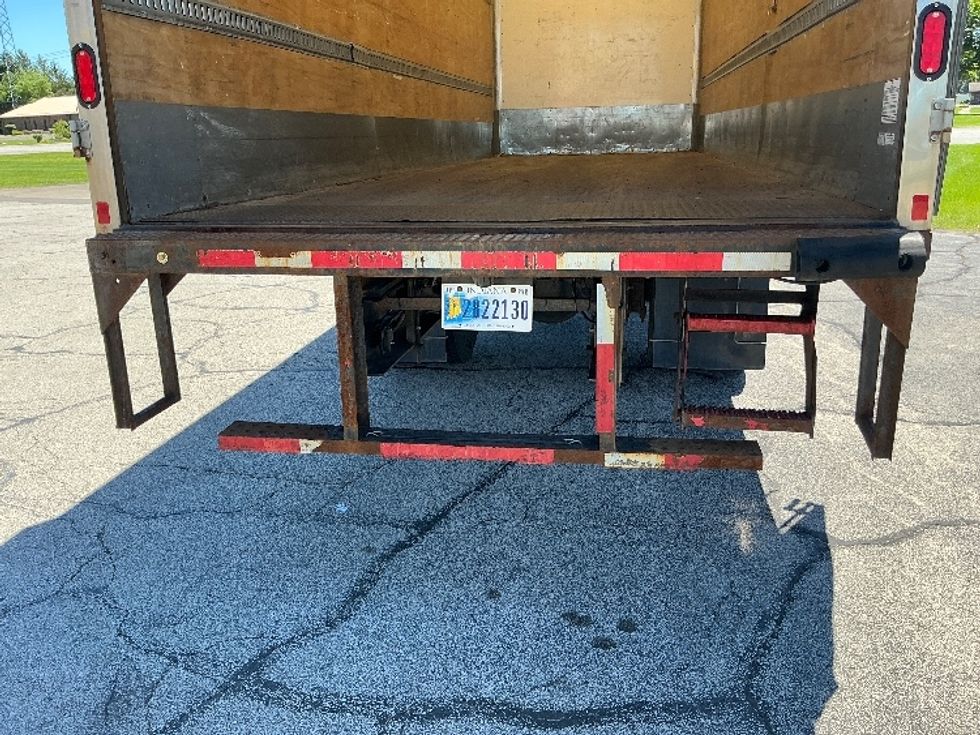 Medium Duty Box Truck-Light and Medium Duty Trucks-Freightliner-2020-M2-Elkhart-IN-58,370\n\t\tmiles-$ 62,250 - Image 9