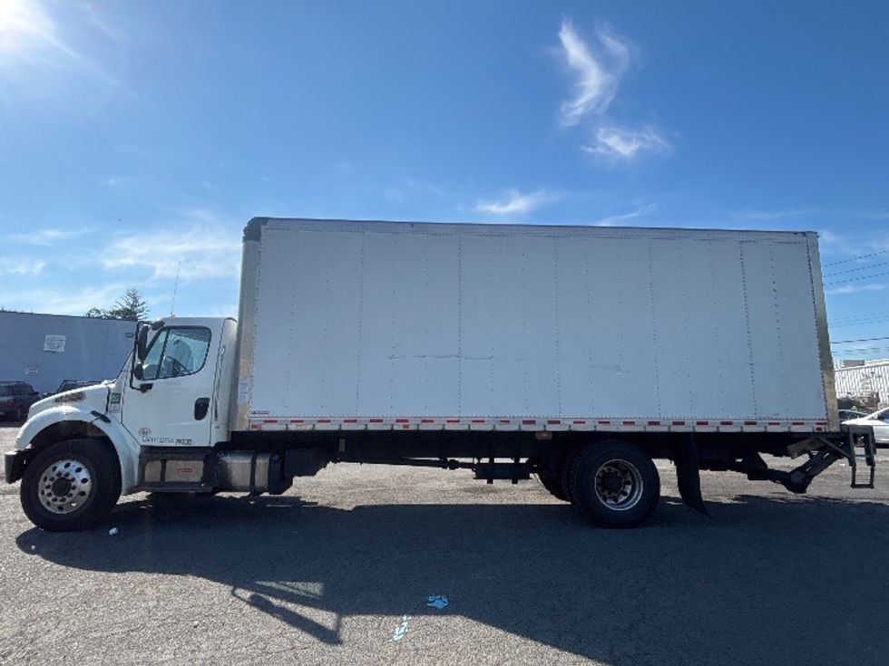 Medium Duty Box Truck-Light and Medium Duty Trucks-Freightliner-2020-M2-Elmsford-NY-109,797\n\t\tmiles-$ 59,250 - Image 4