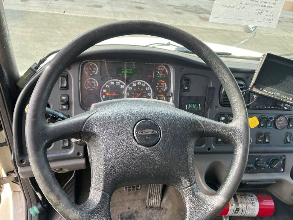 Medium Duty Box Truck-Light and Medium Duty Trucks-Freightliner-2020-M2-Elmsford-NY-252,822\n\t\tmiles-$ 49,750 - Image 18