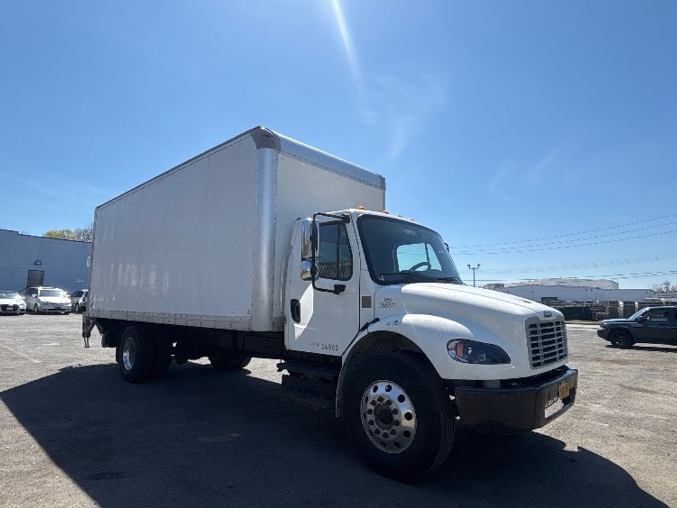 Medium Duty Box Truck-Light and Medium Duty Trucks-Freightliner-2020-M2-Elmsford-NY-303,717\n\t\tmiles-$ 26,000 - Image 1