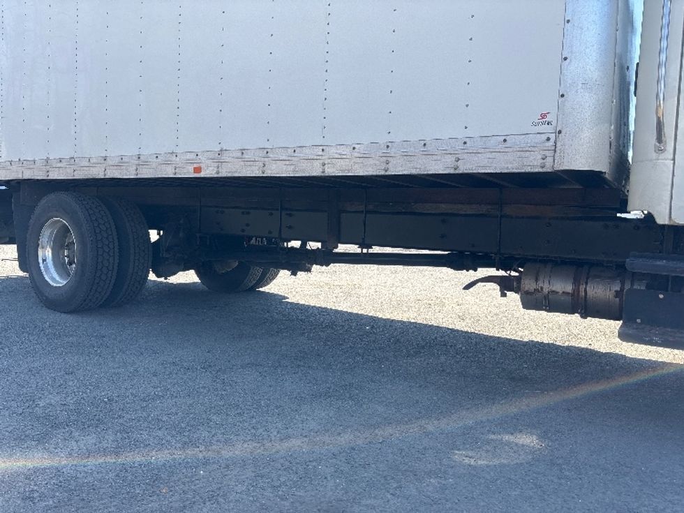 Medium Duty Box Truck-Light and Medium Duty Trucks-Freightliner-2020-M2-Elmsford-NY-303,717\n\t\tmiles-$ 26,000 - Image 14