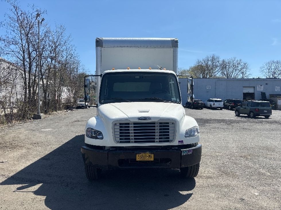 Medium Duty Box Truck-Light and Medium Duty Trucks-Freightliner-2020-M2-Elmsford-NY-303,717\n\t\tmiles-$ 26,000 - Image 2