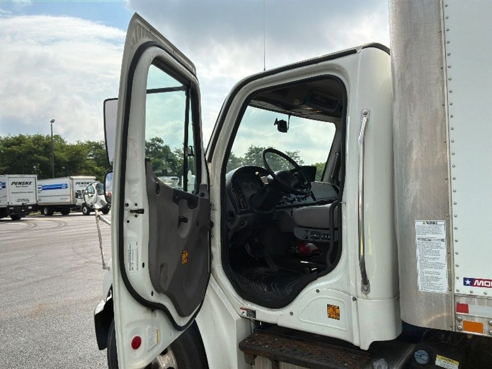 Medium Duty Box Truck-Light and Medium Duty Trucks-Freightliner-2020-M2-Erlanger-KY-271,645\n\t\tmiles-$ 10,000 - Image 15