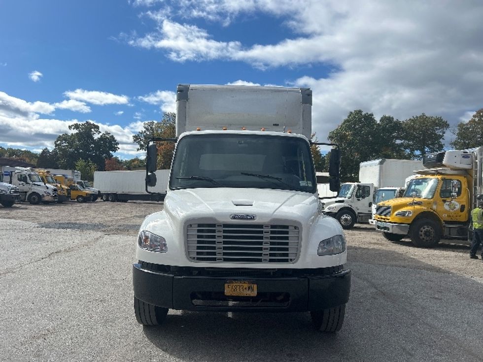 Medium Duty Box Truck-Light and Medium Duty Trucks-Freightliner-2020-M2-Essex Junction-VT-250,244\n\t\tmiles-$ 38,750 - Image 2