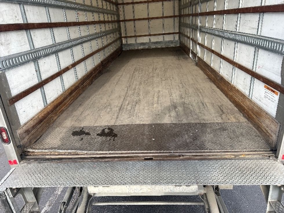 Medium Duty Box Truck-Light and Medium Duty Trucks-Freightliner-2020-M2-Essex-MD-190,337\n\t\tmiles-$ 38,750 - Image 10