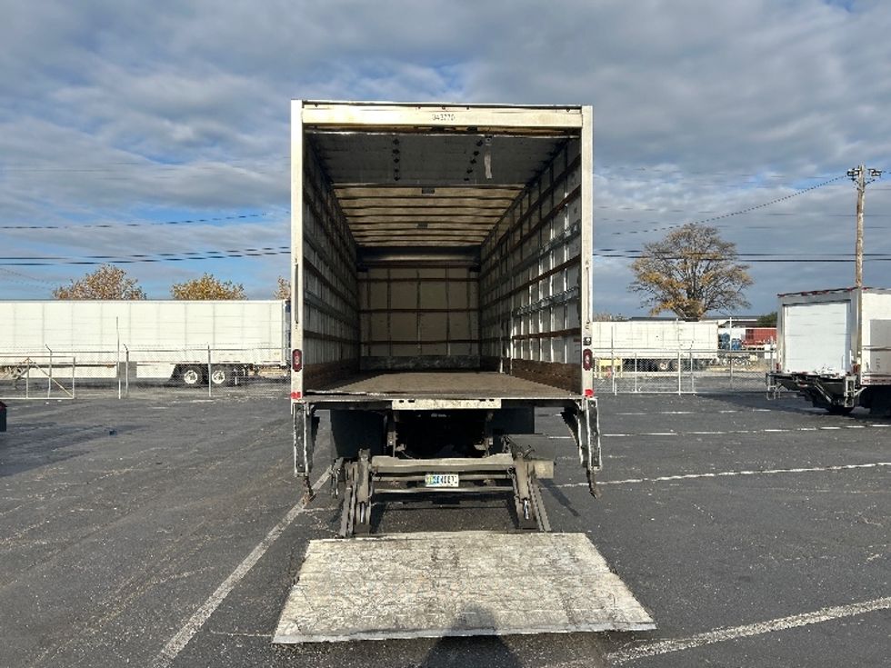 Medium Duty Box Truck-Light and Medium Duty Trucks-Freightliner-2020-M2-Essex-MD-190,337\n\t\tmiles-$ 38,750 - Image 9
