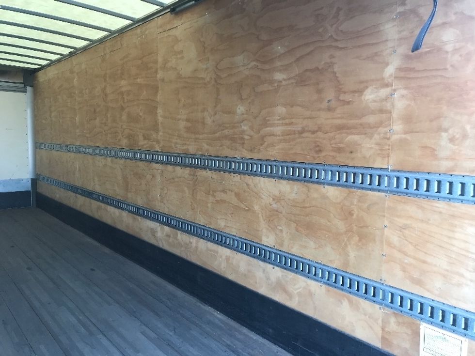 Medium Duty Box Truck-Light and Medium Duty Trucks-Freightliner-2020-M2-Evansville-IN-142,400\n\t\tmiles-$ 58,250 - Image 12