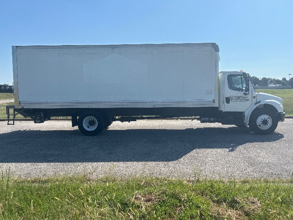 Medium Duty Box Truck-Light and Medium Duty Trucks-Freightliner-2020-M2-Evansville-IN-209,451\n\t\tmiles-$ 48,750 - Image 15