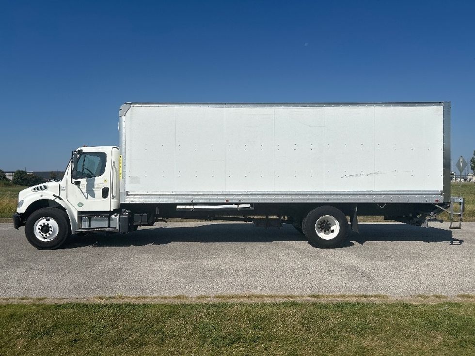 Medium Duty Box Truck-Light and Medium Duty Trucks-Freightliner-2020-M2-Evansville-IN-209,451\n\t\tmiles-$ 48,750 - Image 4