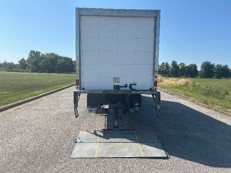 Medium Duty Box Truck-Light and Medium Duty Trucks-Freightliner-2020-M2-Evansville-IN-209,451\n\t\tmiles-$ 48,750 - Image 9