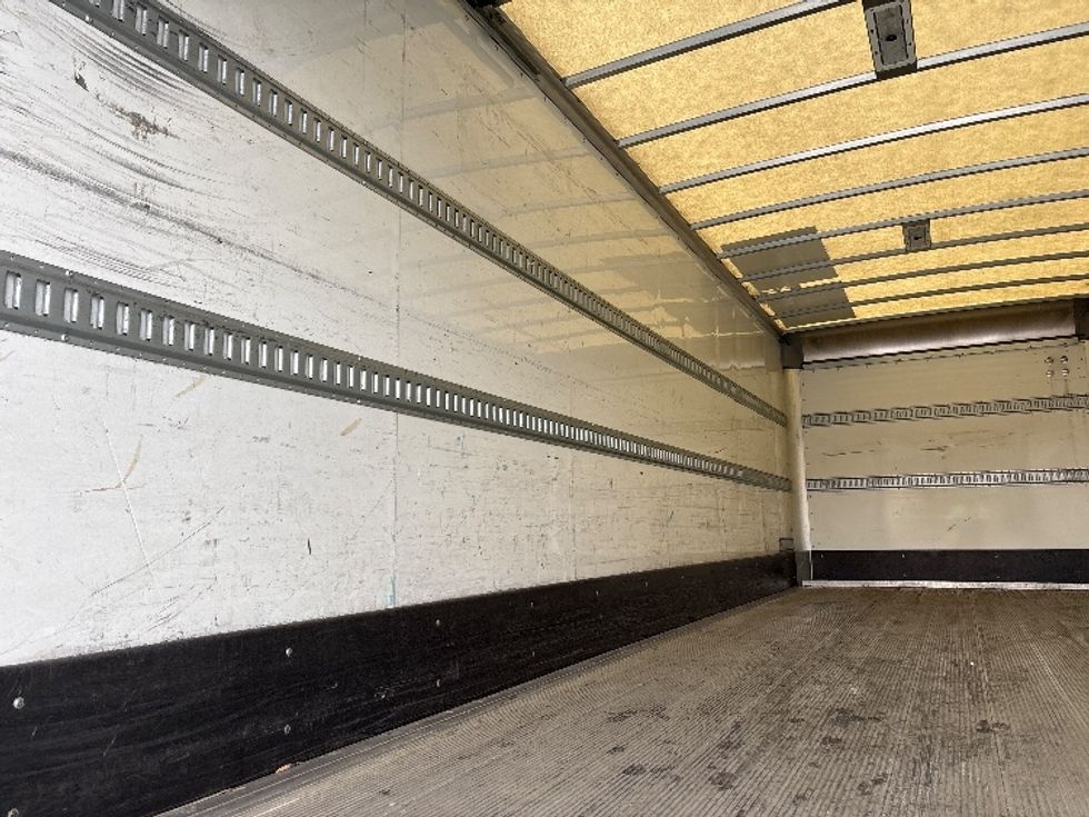Medium Duty Box Truck-Light and Medium Duty Trucks-Freightliner-2020-M2-Everett-WA-102,007\n\t\tmiles-$ 73,250 - Image 11