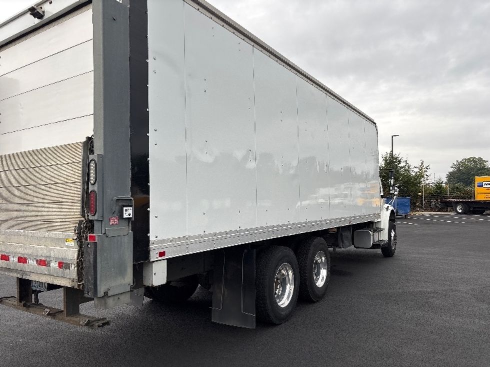 Medium Duty Box Truck-Light and Medium Duty Trucks-Freightliner-2020-M2-Everett-WA-102,007\n\t\tmiles-$ 73,250 - Image 13