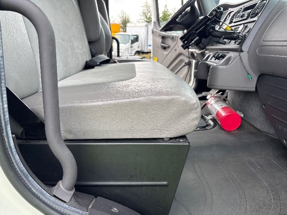 Medium Duty Box Truck-Light and Medium Duty Trucks-Freightliner-2020-M2-Everett-WA-102,007\n\t\tmiles-$ 73,250 - Image 22