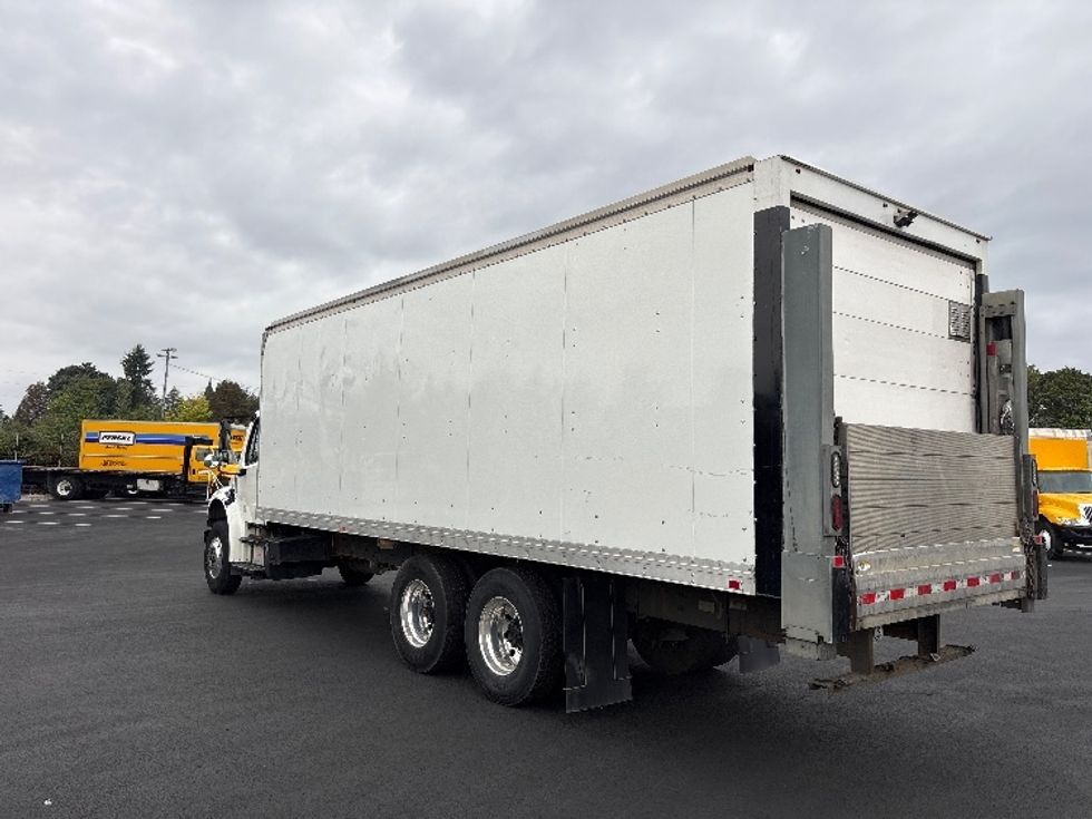 Medium Duty Box Truck-Light and Medium Duty Trucks-Freightliner-2020-M2-Everett-WA-102,007\n\t\tmiles-$ 73,250 - Image 6