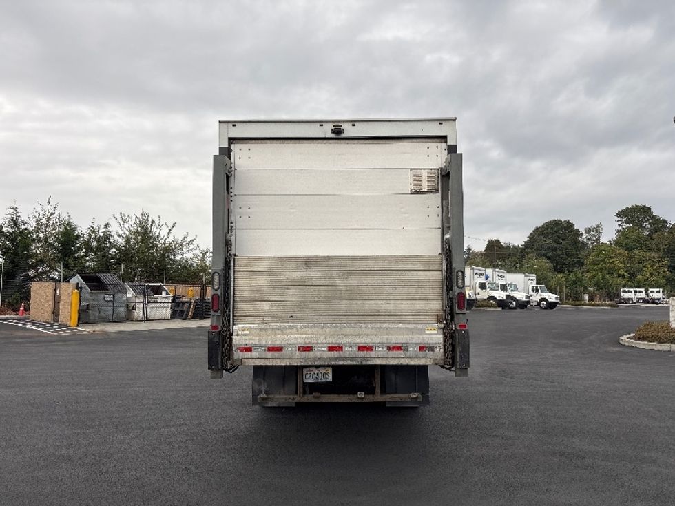 Medium Duty Box Truck-Light and Medium Duty Trucks-Freightliner-2020-M2-Everett-WA-102,007\n\t\tmiles-$ 73,250 - Image 7