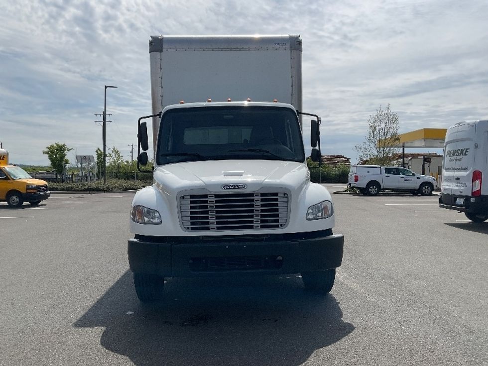Medium Duty Box Truck-Light and Medium Duty Trucks-Freightliner-2020-M2-Everett-WA-159,191\n\t\tmiles-$ 54,250 - Image 2