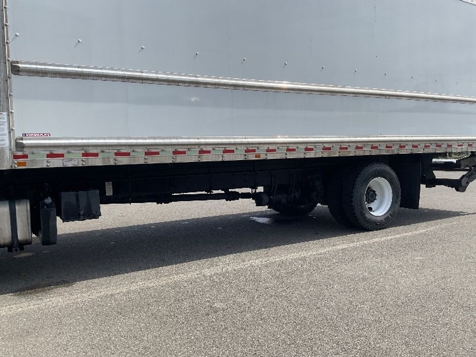 Medium Duty Box Truck-Light and Medium Duty Trucks-Freightliner-2020-M2-Everett-WA-159,191\n\t\tmiles-$ 54,250 - Image 5