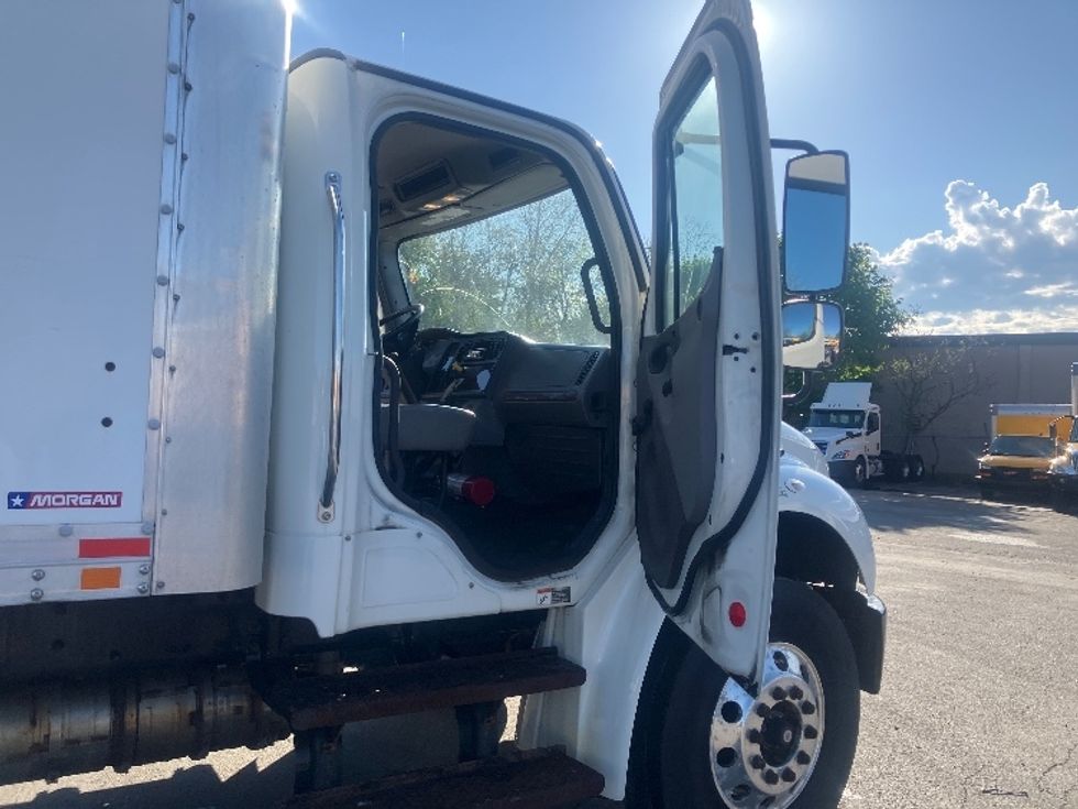 Medium Duty Box Truck-Light and Medium Duty Trucks-Freightliner-2020-M2-Fitchburg-MA-173,914\n\t\tmiles-$ 36,250 - Image 18