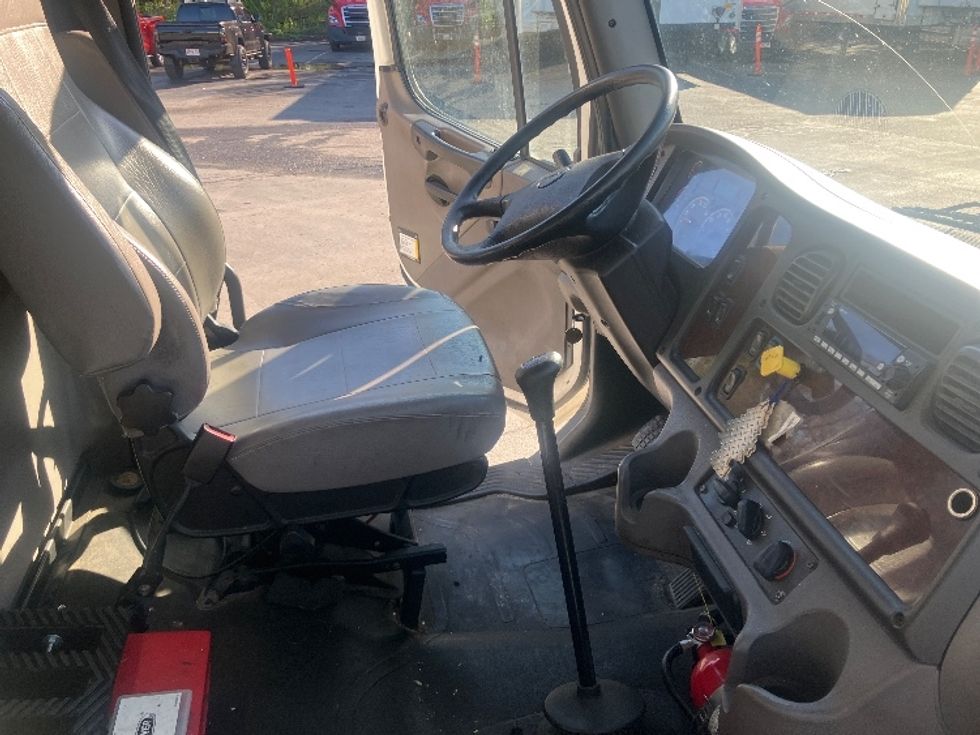 Medium Duty Box Truck-Light and Medium Duty Trucks-Freightliner-2020-M2-Fitchburg-MA-173,914\n\t\tmiles-$ 36,250 - Image 20