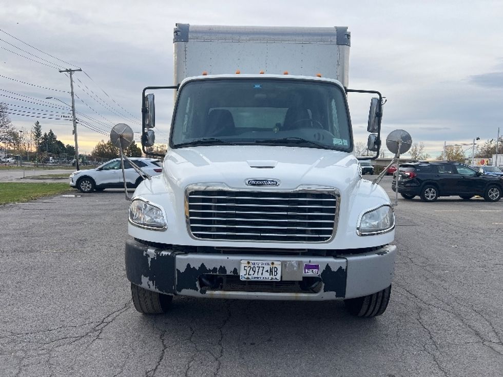 Medium Duty Box Truck-Light and Medium Duty Trucks-Freightliner-2020-M2-Flower Mound-TX-209,800\n\t\tmiles-$ 52,750 - Image 2